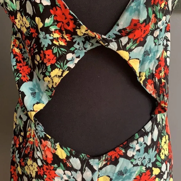 ASOS floral print open back front peek waist midi - Picture 6 of 6